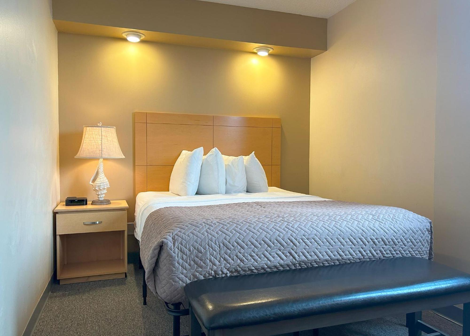 Outrigger Beach Club Resort 오먼드 비치 외부 사진